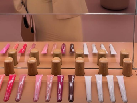 Rhode ouvre un pop-up store à New York - The Beauty Analyst