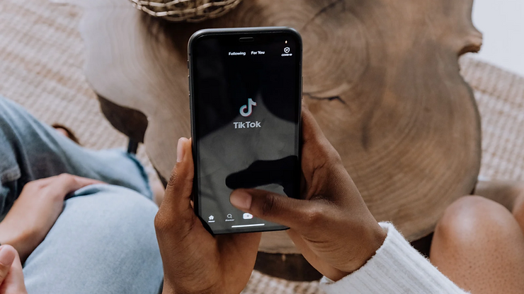 Comment TikTok influence l'industrie cosmétique ? - The Beauty Analyst