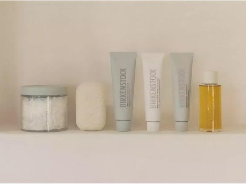 Birkenstock célèbre ses 250 ans en lançant une gamme de soins pour les pieds - The Beauty Analyst