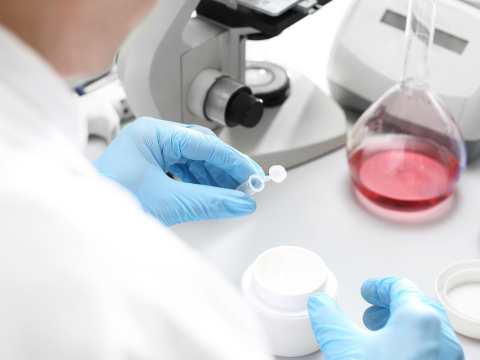 Le Groupe Berkem renforce son expertise avec l'acquisition des Laboratoires ERIGER - The Beauty Analyst