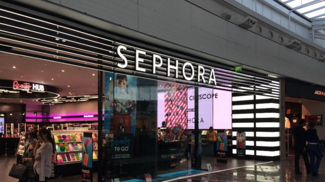 Sephora propose des heures silencieuses au Royaume-Uni pour une expérience shopping plus inclusive - The Beauty Analyst