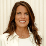 La directrice générale de Glossier, Kyle Leahy, quittera ses fonctions fin 2025 - The Beauty Analyst