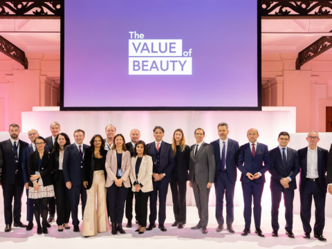 La filière cosmétique européenne interpelle Bruxelles Nous sommes étranglés - The Beauty Analyst