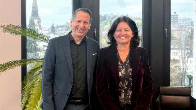 PSB Industries acquiert Erzi et renforce ses ambitions sur le marché des applicateurs dip-in - The Beauty Analyst