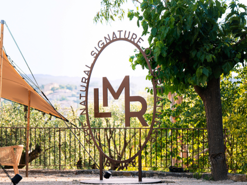 LMR Naturals by IFF inaugure un champ expérimental à Grasse - The Beauty Anayst
