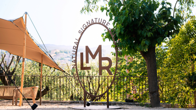 LMR Naturals by IFF inaugure un champ expérimental à Grasse - The Beauty Anayst