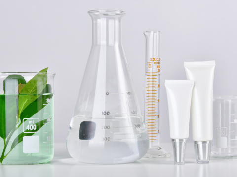 Substances CMR, dérogations, délais ce que change Omnibus VI pour l'industrie cosmétique - The Beauty Analyst
