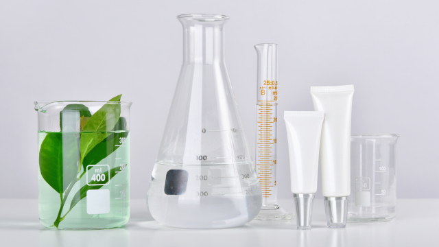 Substances CMR, dérogations, délais ce que change Omnibus VI pour l'industrie cosmétique - The Beauty Analyst